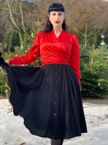 The "Beverly" Button Front Full Circle Skirt with Pockets in Solid Black, Authentic 1950s Vintage Style