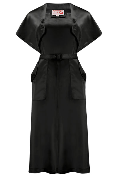 Neue RnR „Luxe“-Reihe. Das „Ayda“ 2-teiliges Set aus Kleid und abnehmbarem Achselzucken-Bolero aus superluxuriösem Onyx-Schwarz-SATIN