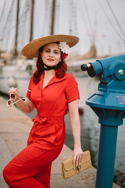 Combinaison sirène « Lauren » en rouge uni, style vintage classique des années 1940