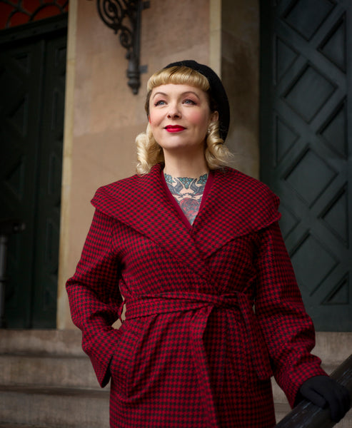 *Exclusive Limited Edition* The "Monroe" Wrap Coat in 100% Wool Red & Black Houndstooth.. True & Authentic Late 1940s, Early 50s Vintage Style