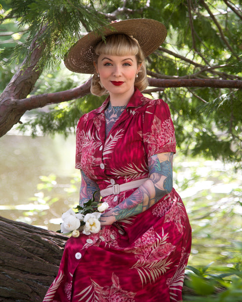 Robe chemise Charlene en imprimé palmier rubis, véritable style vintage des années 1950 