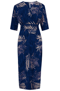 La robe Wiggle « Evelyn » en imprimé palmier saphir, vrai style vintage de la fin des années 40 et du début des années 50