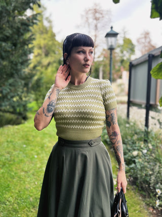 The "Vera" Short Sleeve Pullover Jumper in Sage Green, Classic 1940s & 50s Vintage Style