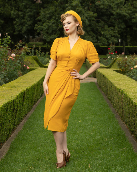 „Mabel-Kleid“ Senfgelb, ein klassischer, von den 1940er Jahren inspirierter Vintage-Stil CC41 von der Schneiderin von Bloomsbury