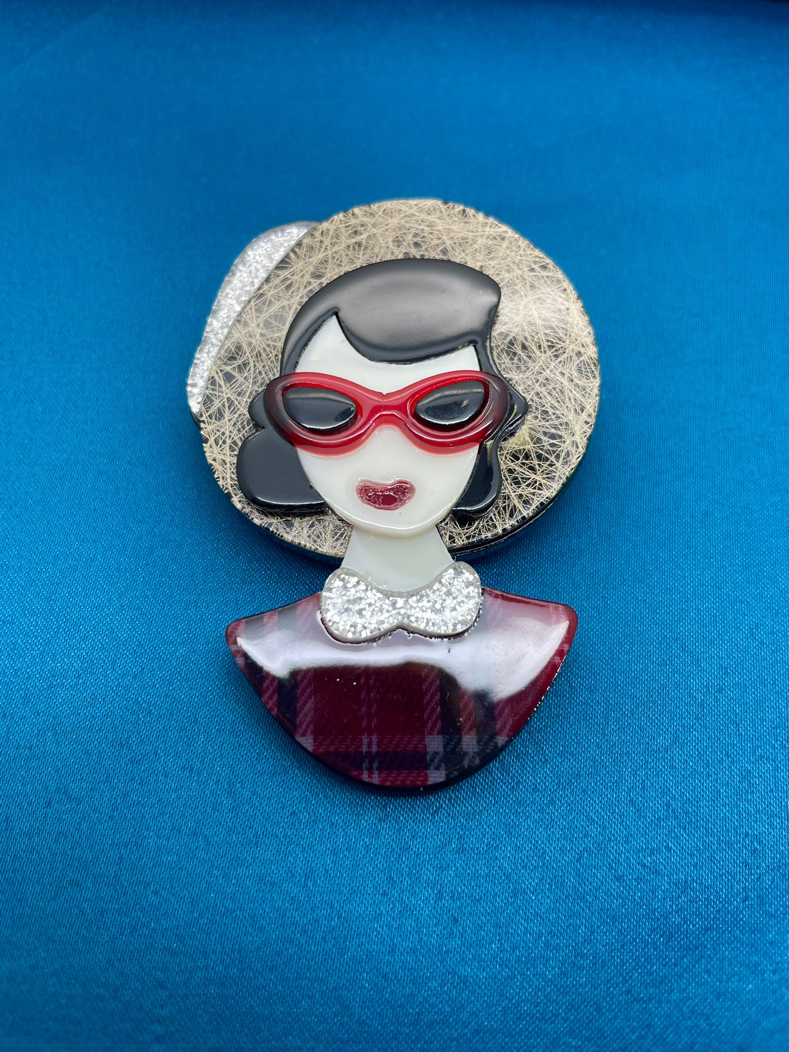 Kitsch Vintage Summer Lady Acrylic Pin Brooch, Fun Rockabilly