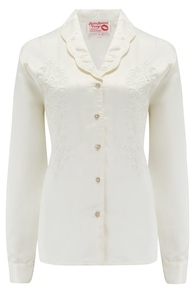 Neue RnR „Luxe“-Reihe. Die langärmlige bestickte Bluse „Valarie“ aus superluxuriösem Elfenbein-SATIN