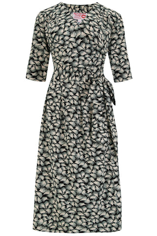 Das „Vivien“ Wickelkleid in Black Whisp, echter Stil der 1940er bis frühen 1950er Jahre
