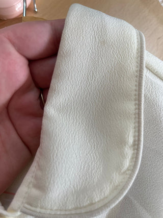 *Make Do & Mend* Sample Sale "Margot" Blouse in Antique White Size 16 .. PLEASE READ FULL DESCRIPTION ..