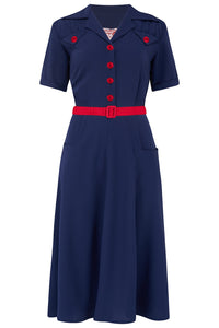 Das „Polly“-Kleid in einfarbigem Marineblau, echter und authentischer Vintage-Stil der 1950er Jahre