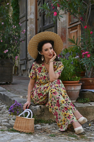 „Lauren“ Siren Jump Suit in Wine Moonshine Spot von The Seamstress of Bloomsbury, klassischer Vintage-Stil der 1940er Jahre