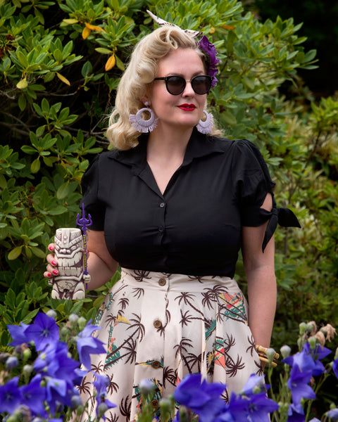 The "Beverly" Button Front Full Circle Skirt with Pockets in Tahiti Print, True 1950s Vintage Style