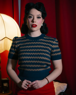 The "Vera" Short Sleeve Pullover Jumper in Peacock Blue, Classic 1940s & 50s Vintage Style - Vintage Clothing, CC41, Dress For Goodwood Revival, Vintage Outfit, Twinwood Festival Outfit, Viva Las Vegas Rockabilly Weekend Rock n Romance Rock n Romance