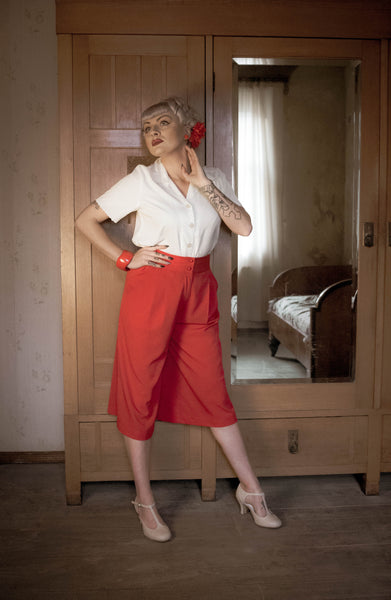 **Sample Sale** The "Sophia" Palazzo Culottes in Solid Red, Classic & Easy To Wear Vintage Inspired Style - True and authentic vintage style clothing, inspired by the Classic styles of CC41 , WW2 and the fun 1950s RocknRoll era, for everyday wear plus events like Goodwood Revival, Twinwood Festival and Viva Las Vegas Rockabilly Weekend Rock n Romance Rock n Romance
