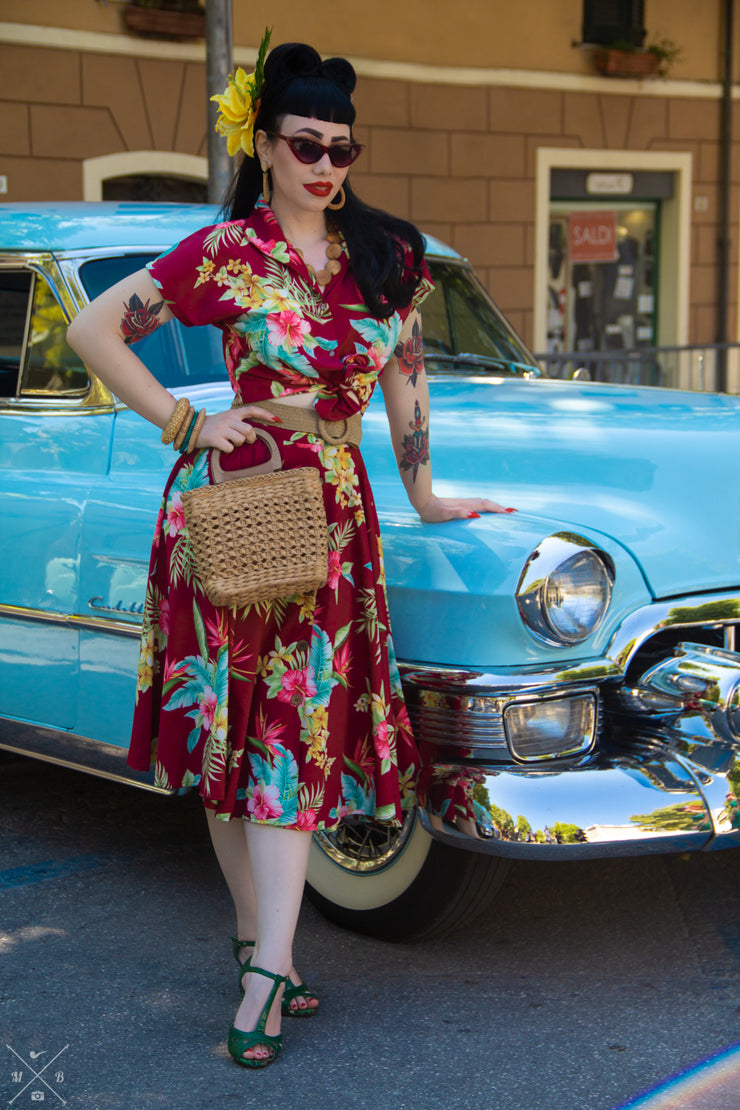 Retro Tiki Dress – Tropical, Hawaiian Dresses The Beverly Button Front Full Circle Skirt with Pockets in Wine Honolulu Print True 1950s Vintage Style £39.95 AT vintagedancer.com