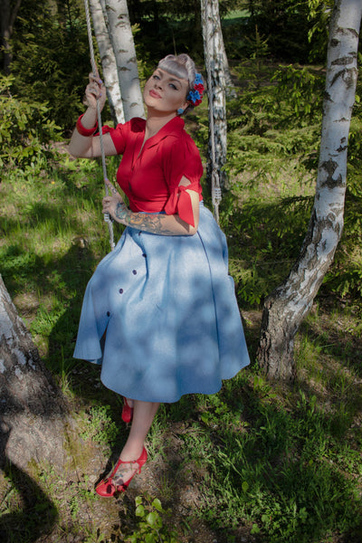 The "Beverly" Button Front Full Circle Skirt with Pockets in Lightweight Blue Denim, Cotton Chambray, True 1950s Vintage Style - True and authentic vintage style clothing, inspired by the Classic styles of CC41 , WW2 and the fun 1950s RocknRoll era, for everyday wear plus events like Goodwood Revival, Twinwood Festival and Viva Las Vegas Rockabilly Weekend Rock n Romance Rock n Romance