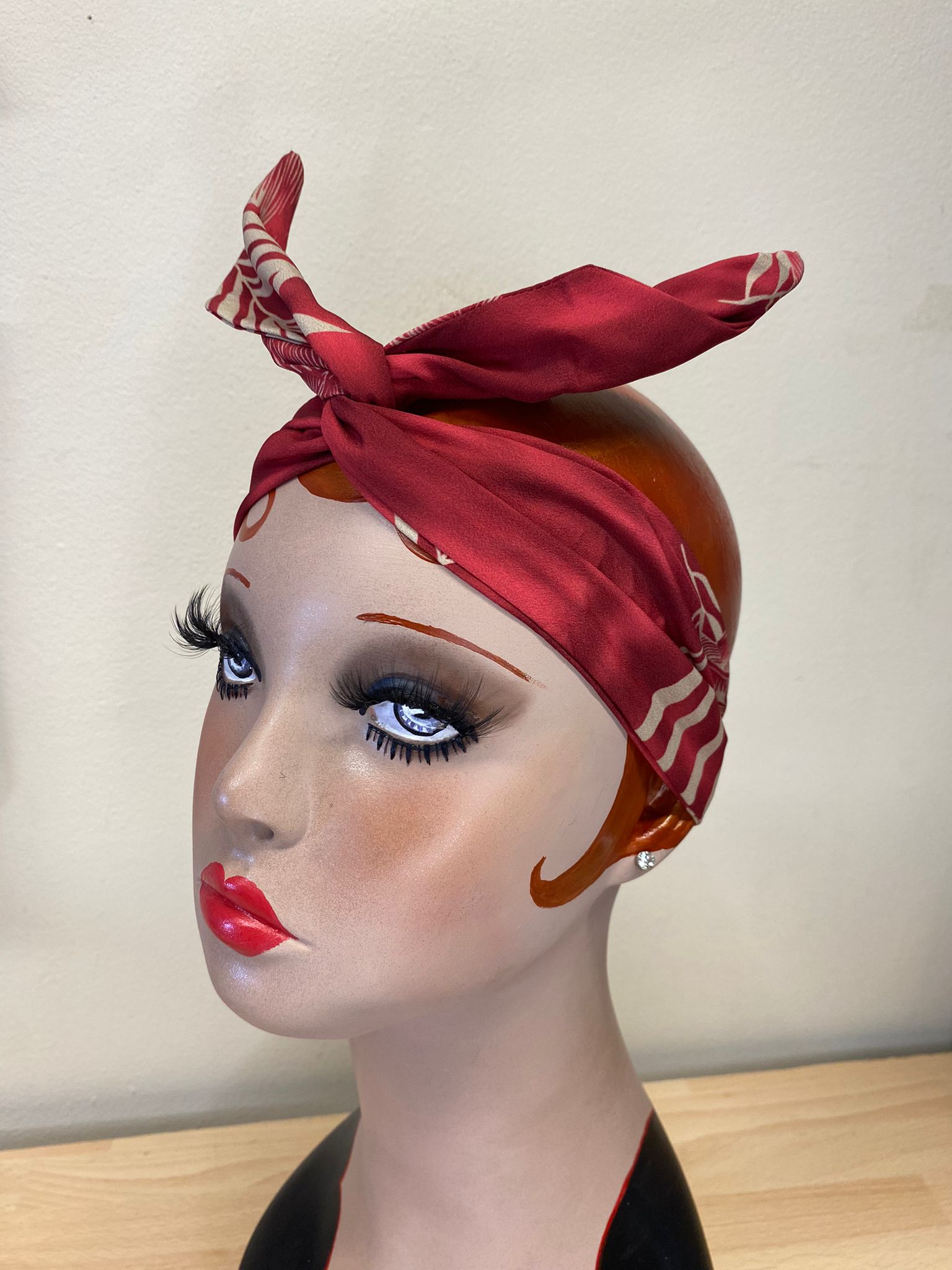 Twist & Go .. Wired Headband (No Tying Fiddly Knots or Bows) 1950s Rockabilly / 1940s Landgirl Style .. In Ruby Palm Print