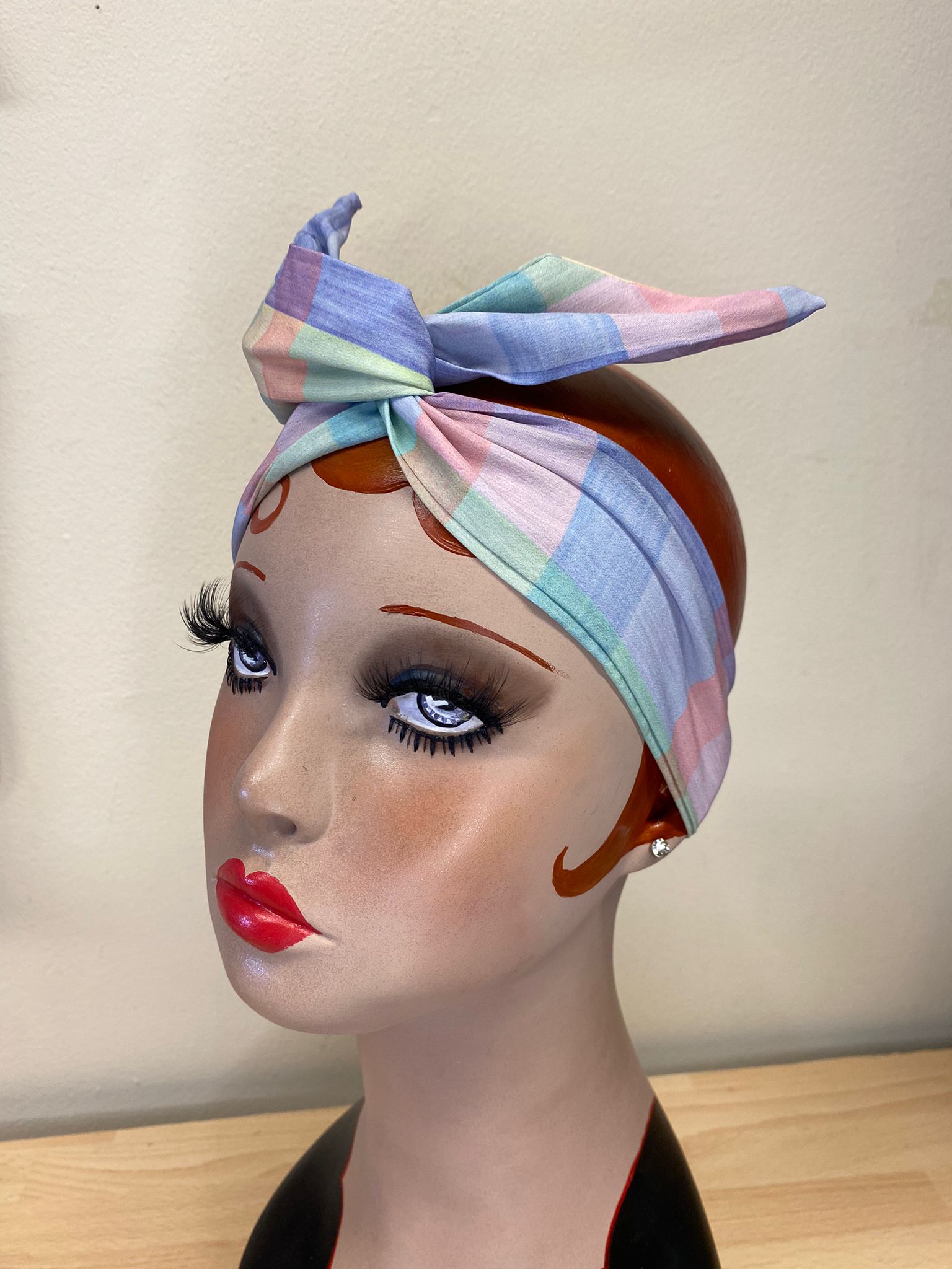 Twist &amp; Go .. Haarband mit Draht (kein umständliches Knoten oder Schleifen nötig) 1950er Rockabilly / 1940er Landgirl-Stil .. Mit sommerlichem Karomuster