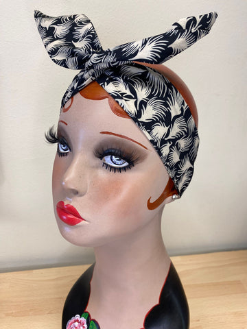 Twist & Go .. Wired Headband (No Tying Fiddly Knots or Bows) 1950s Rockabilly / 1940s Landgirl Style .. In Black Whisp Print